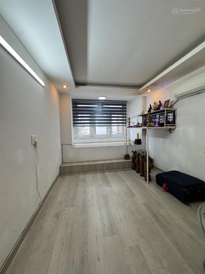 Nhà 3 tầng hẻm lý chính thắng, p8, q3  xd 27m2 nhỉnh 3 tỷ