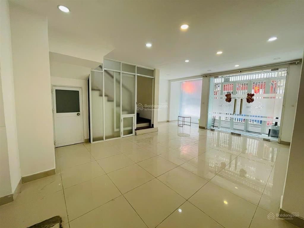 Diện tích 75m2 khu lê văn sỹ q3 chỉ hơn 9 tỷ