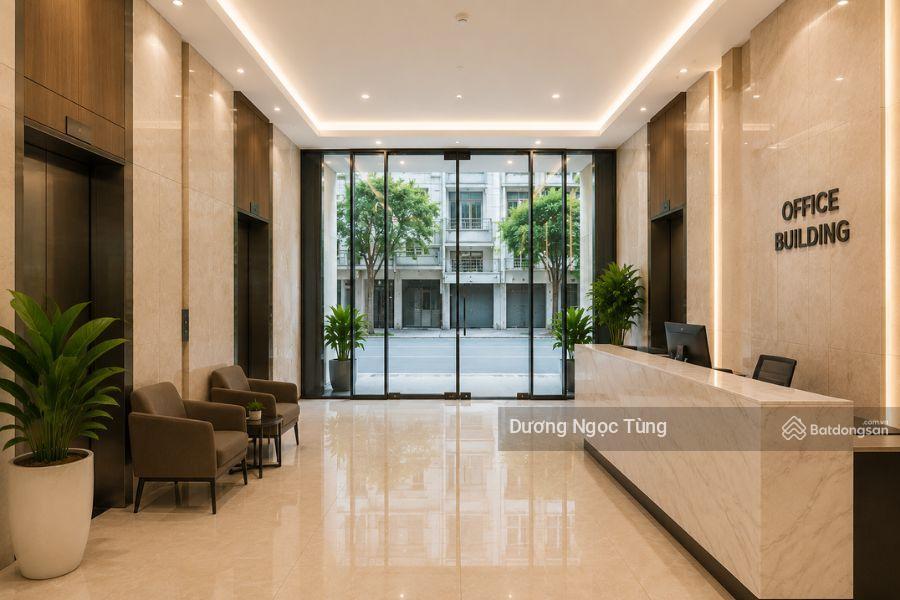 Tòa văn phòng 153m2 mặt phố hồng tiến  ngay nguyễn văn cừ  58 tỷ
