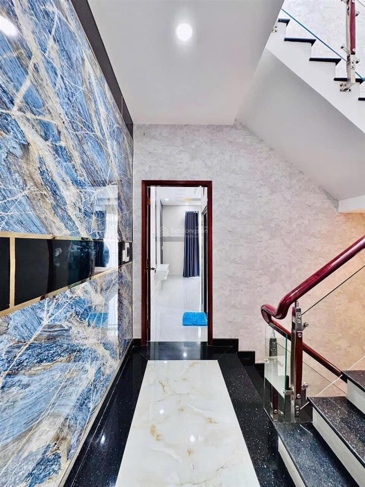 Biệt thự, hẻm 8m  khu vip tân phú  5 tầng, 6x13  cam kết chuẩn 100%