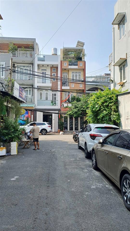 Chỉ 9,5 tỷ  siêu phẩm chdv  6x18, 4 tầng  thu nhập 900 triệu/năm