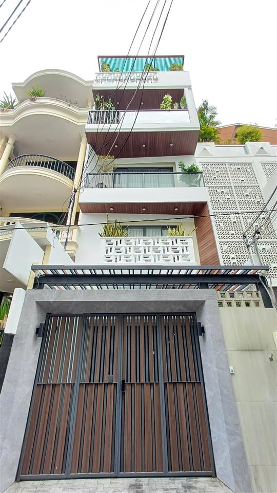 Chỉ 7,8 tỷ  nhà đẹp có thang máy  5 tầng, 5x16m  cam kết chuẩn 100%