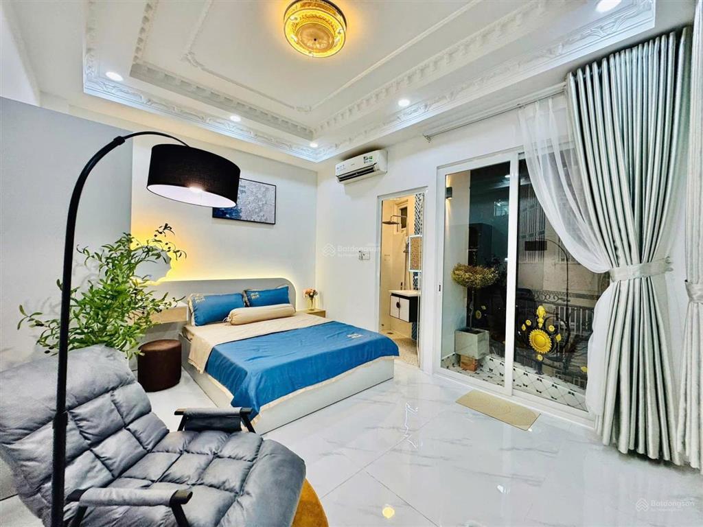 Chỉ 7,8 tỷ  nhà đẹp có thang máy  5 tầng, 5x16m  cam kết chuẩn 100%