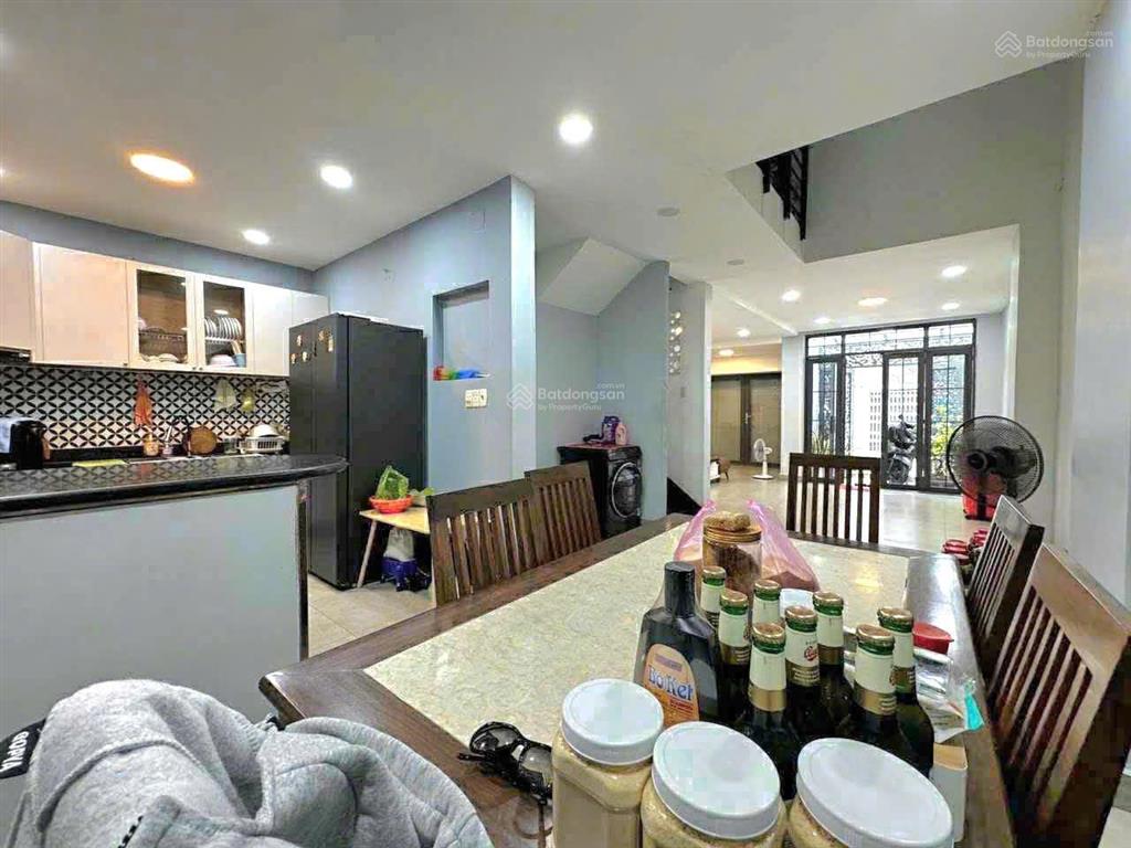 Chỉ 7,tỷ  nhà đẹp bàu cát  5x13m, 3 tầng  cam kết chuẩn 100%