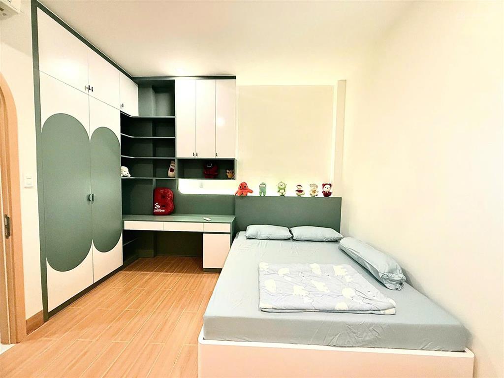 Nhà đẹp hxh cần bán gấp đường tân thắng