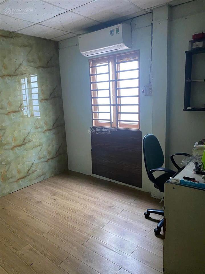 Cần bán nhà đường lũy bán bích  tân phú