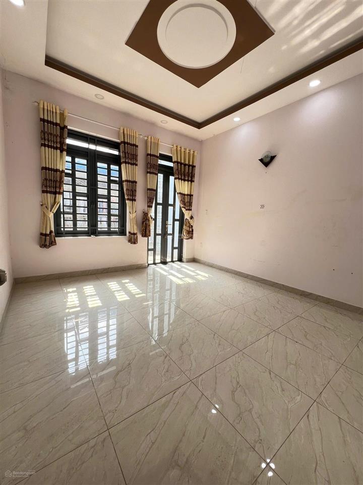 Bán nhà hẻm xe hơi lê trọng tấn  tân phú
