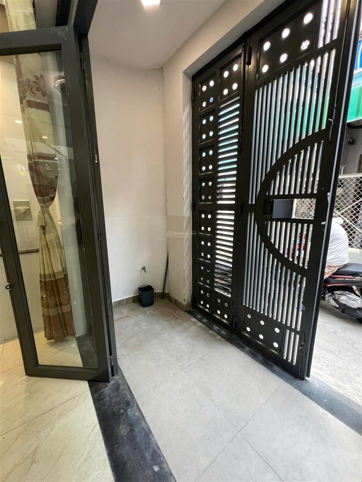 Bán nhà hẻm xe hơi lê trọng tấn  tân phú