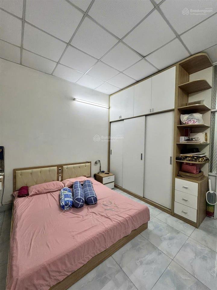 Bán nhà mặt tiền đường nguyễn quý anh  tân phú