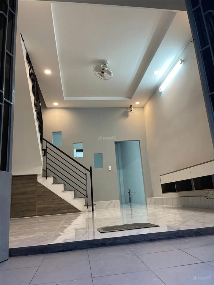 Cần bán nhà đường trần văn ơn  tân phú