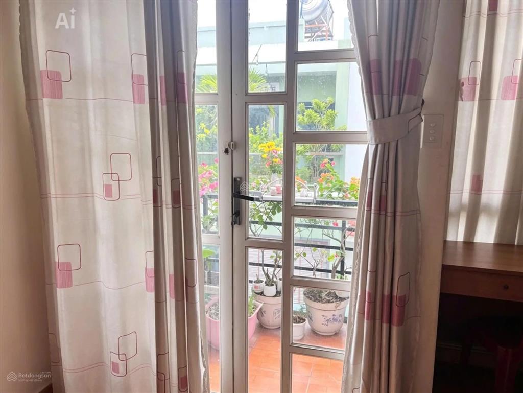 Ngộp ngân hàng giảm giá cần bán gấp nhà hxh đường gò dầu  tân phú