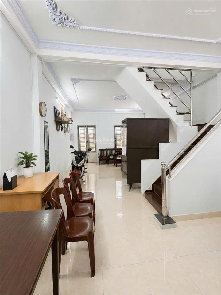 Cần bán nhà đường tô hiệu  tân phú