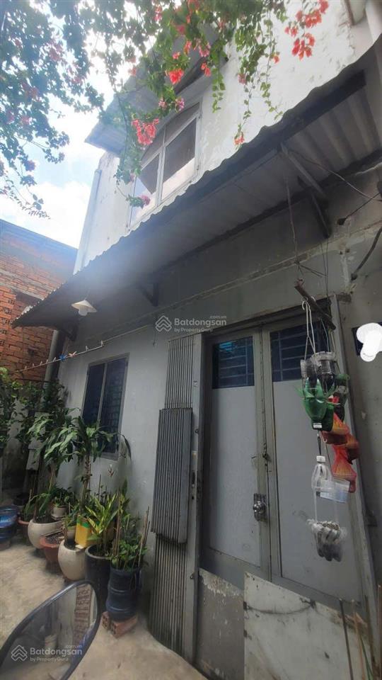 Cần bán nhà đường tô hiệu  tân phú