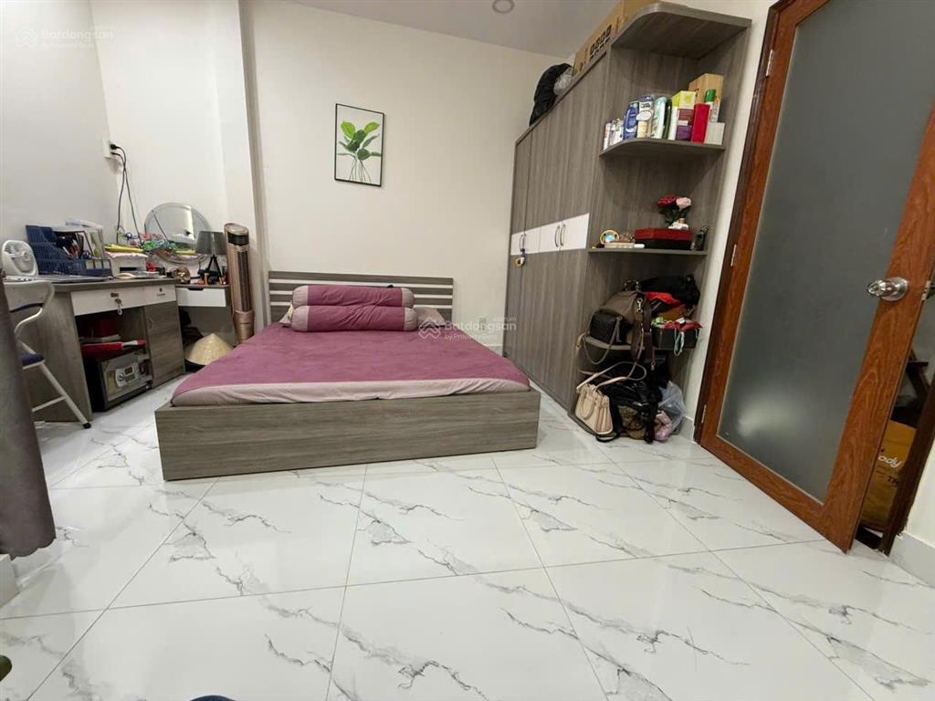 Cần bán gấp nhà đường vườn lài  tân phú