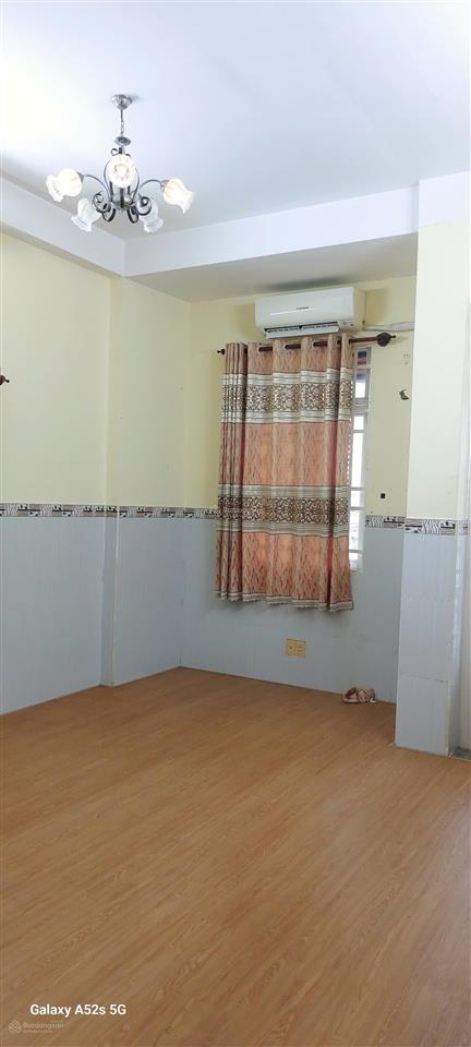 Cần bán gấp nhà hẻm xe hơi btct nguyễn văn yến  tân phú