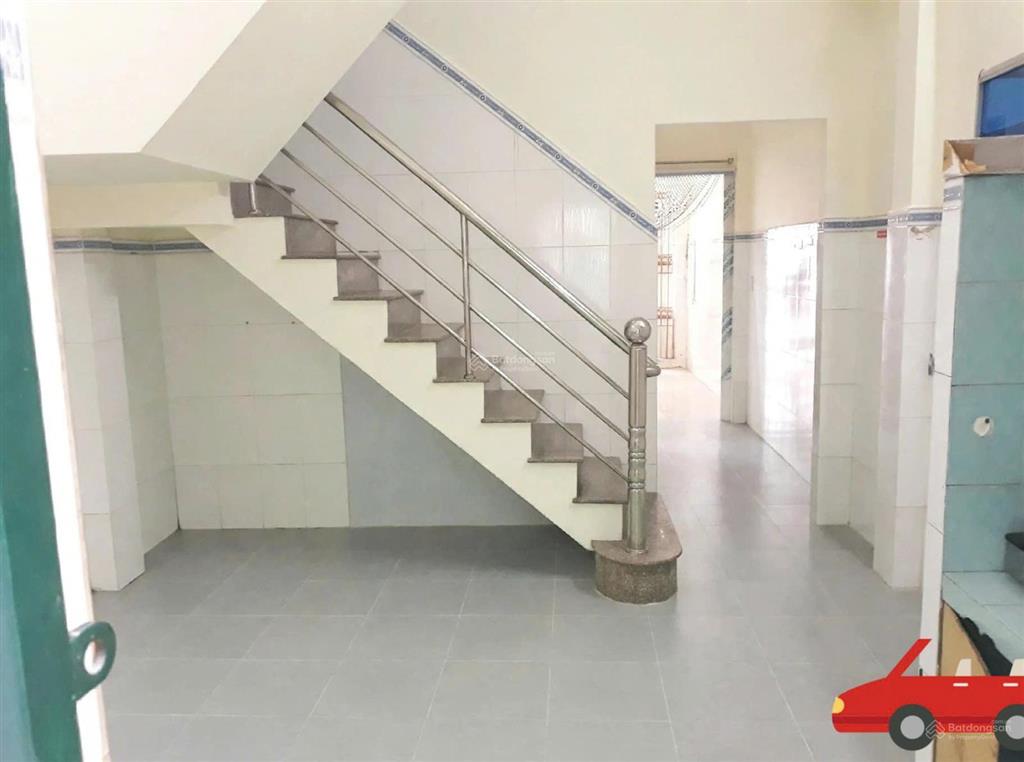 Cần bán gấp nhà mặt tiền btct đường nguyễn văn yến tân phú