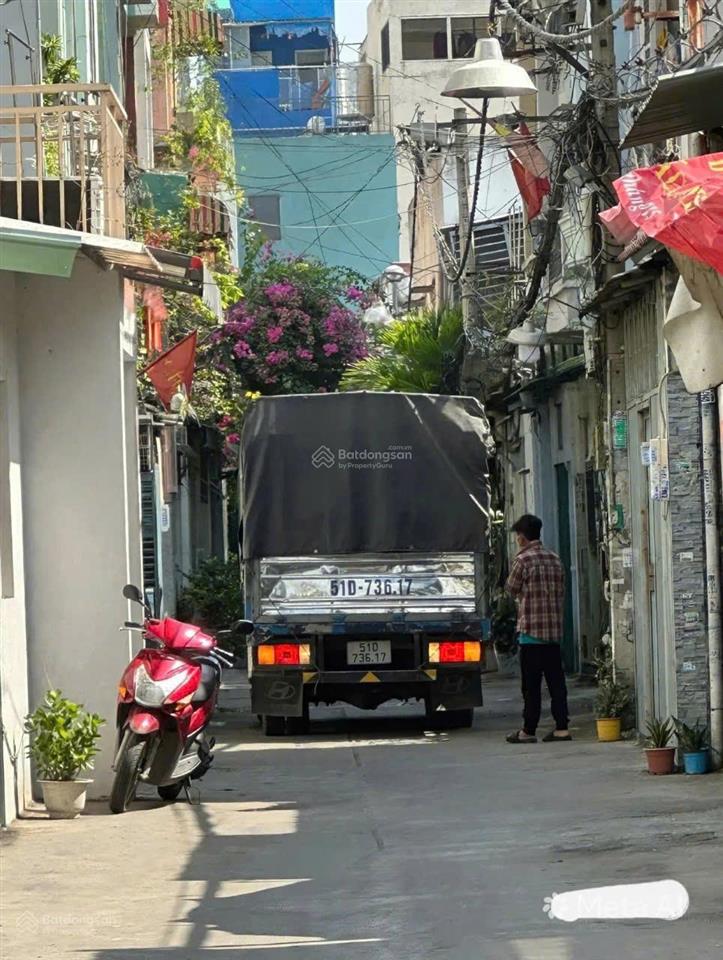 Bán gấp nhà btct, hẻm xe hơi thông  thoại ngọc hầu  tân phú