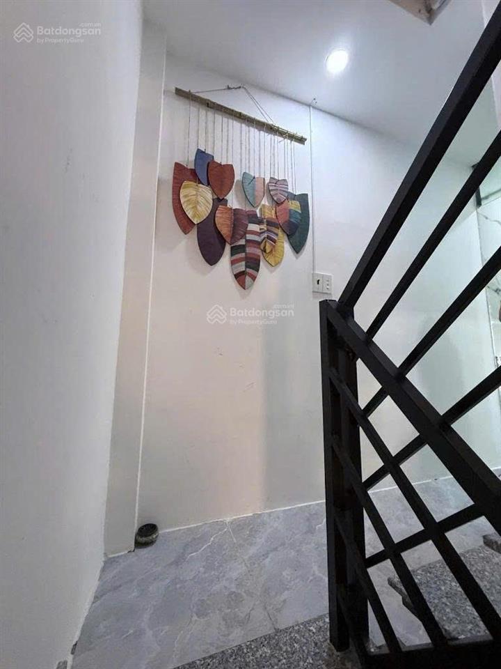 Bán nhà mới hẻm xe hơi tặng full nội thất đường dương văn dương, quận tân phú