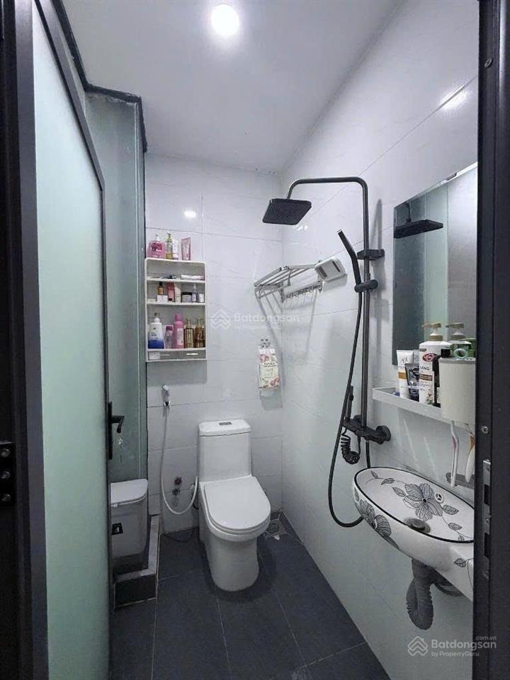 Bán nhà mới hẻm xe hơi tặng full nội thất đường dương văn dương, quận tân phú