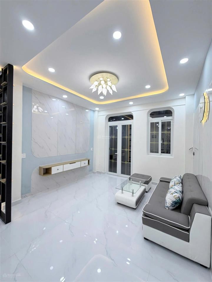 Cần bán nhà mới tặng full nội thất đường nguyễn súy  tân phú