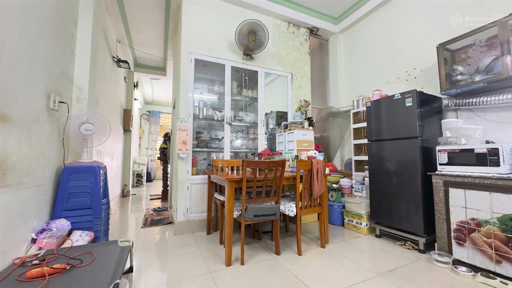 Cần bán nhà btct cống lở  tân bình