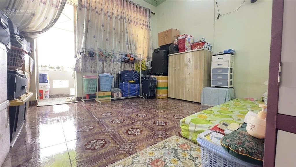Cần bán nhà btct cống lở  tân bình