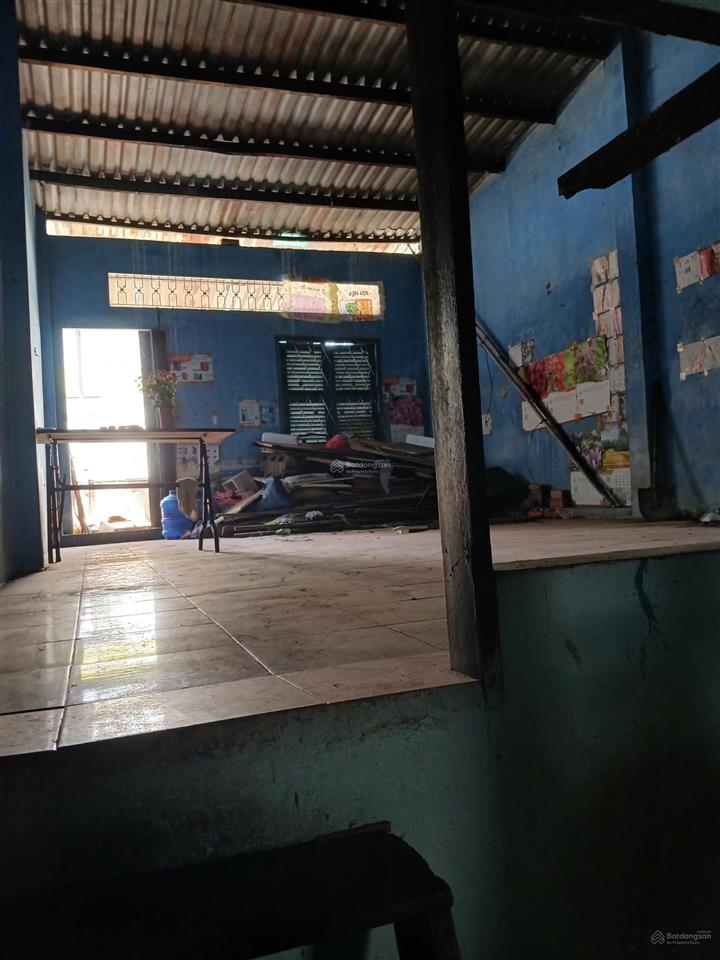 Cần bán nhà đường khuông việt  tân phú