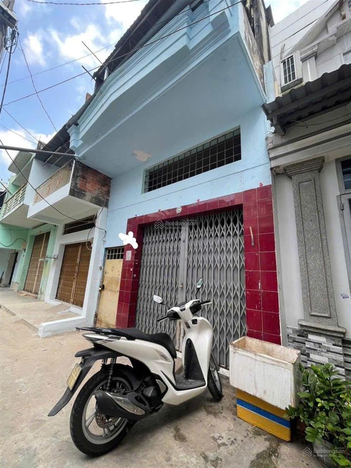 Cần bán nhà đường khuông việt  tân phú