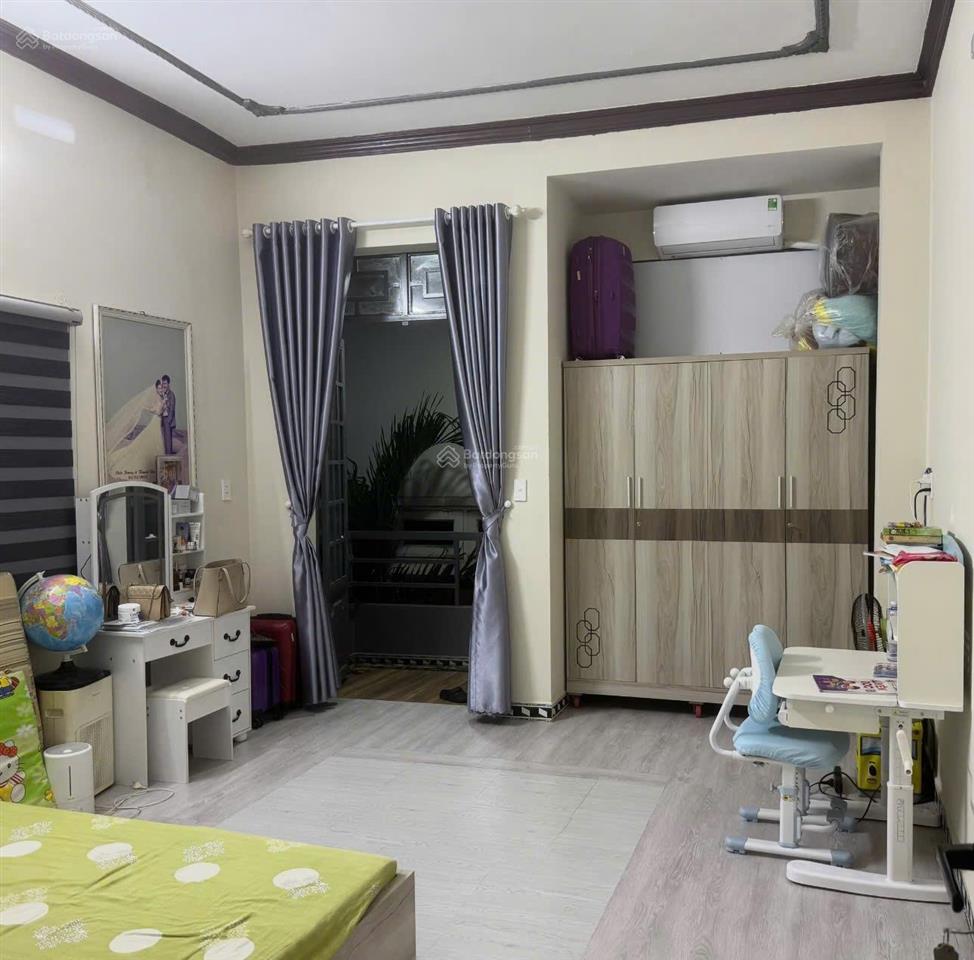 Cần bán gấp nhà btct đường phạm văn bạch  tân bình