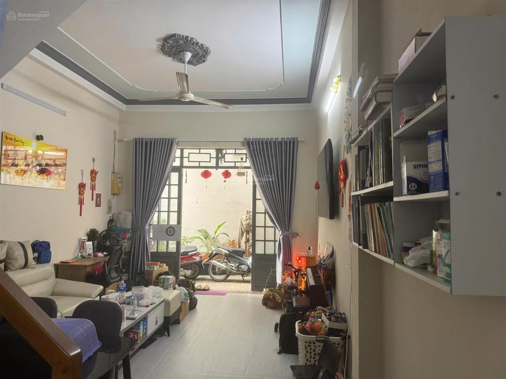 Cần bán gấp nhà btct đường phạm văn bạch  tân bình
