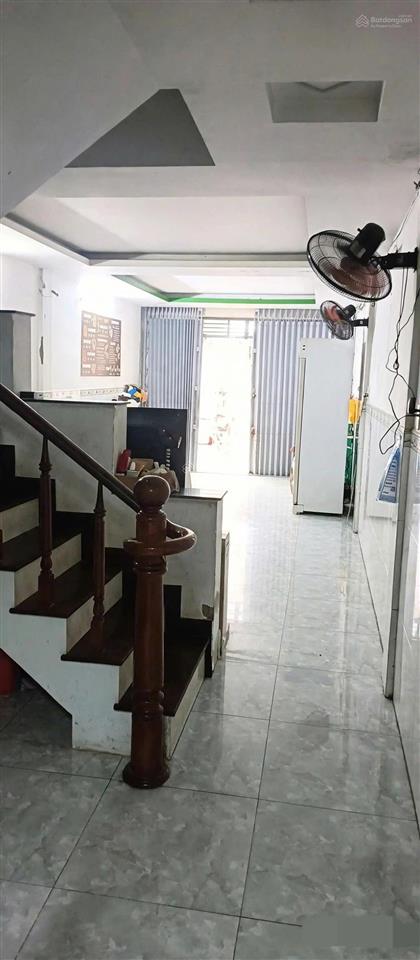 Cần bán gấp nhà btct đường nhựa 10m lạc long quân  quận 11