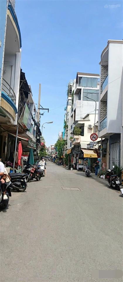 Cần bán gấp nhà btct đường nhựa 10m lạc long quân  quận 11
