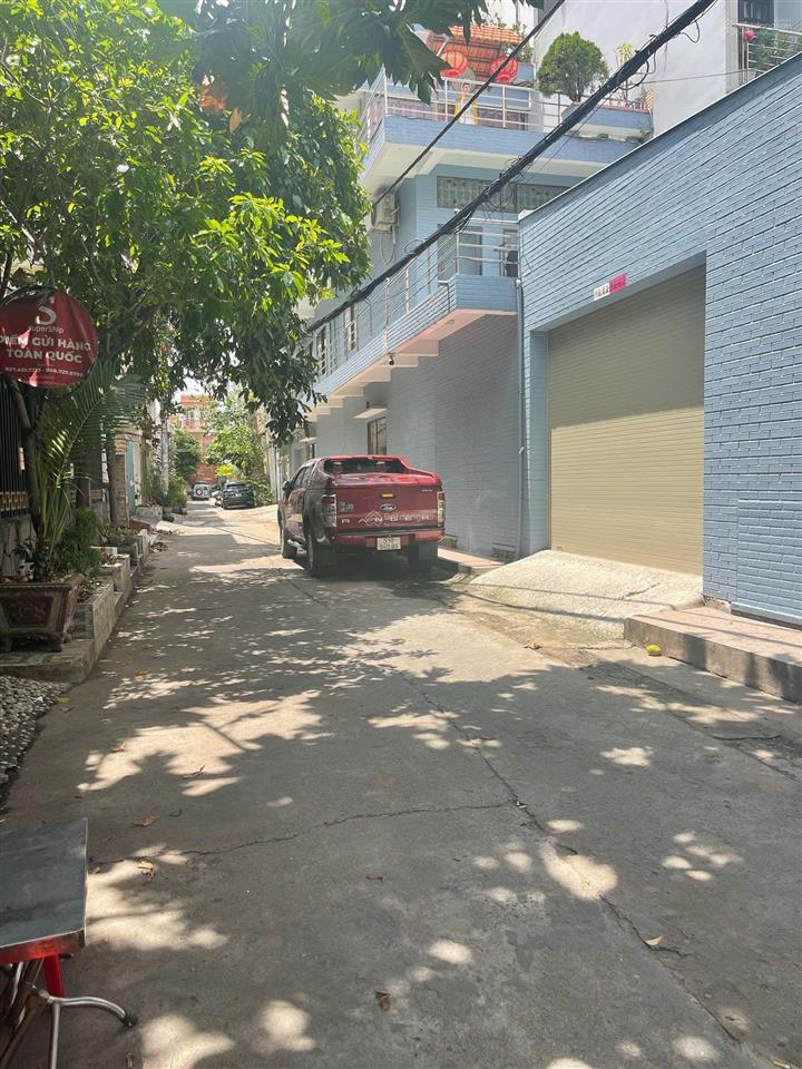 Chủ cần bán nhà 4 tầng  hẻm 8m phan anh  tp