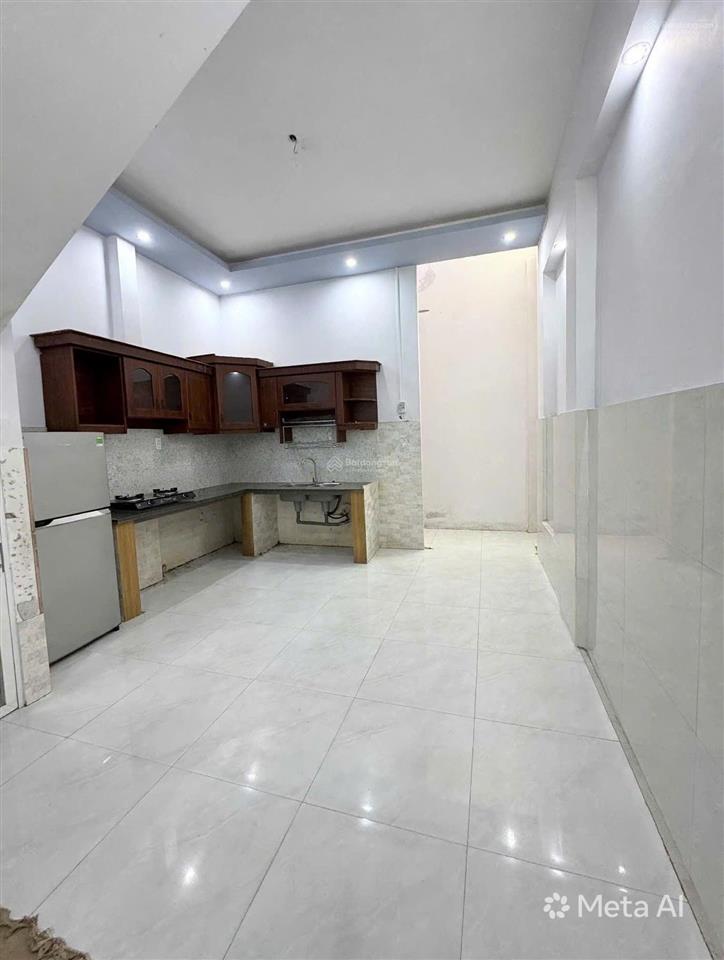 Chủ cần bán nhà 2 tầng  hxh huỳnh văn nghệ  tp