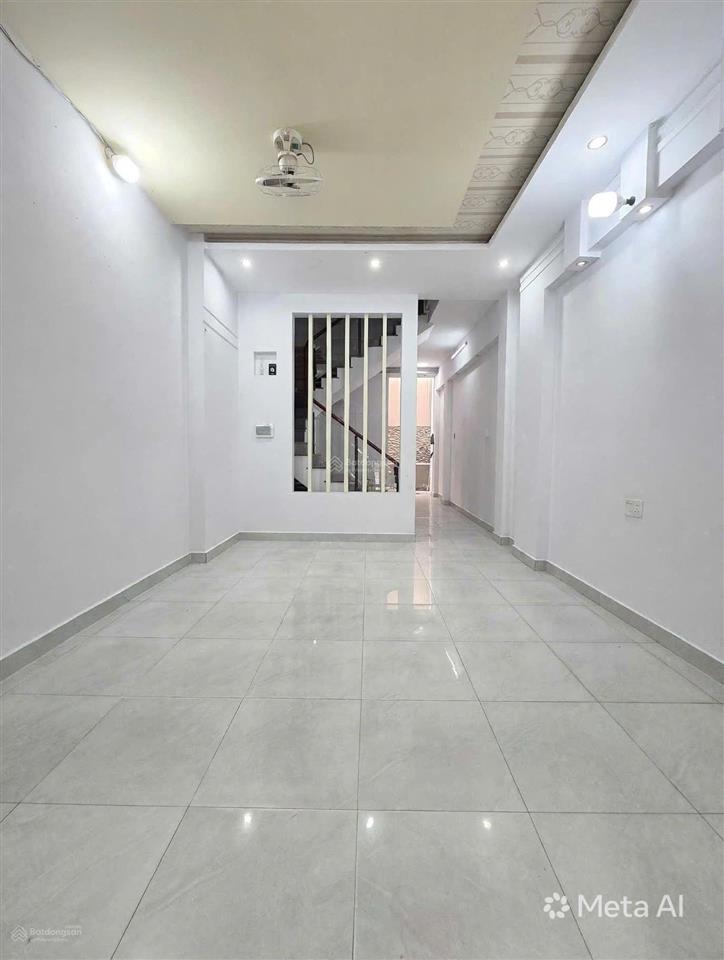 Chủ cần bán nhà 2 tầng  hxh huỳnh văn nghệ  tp