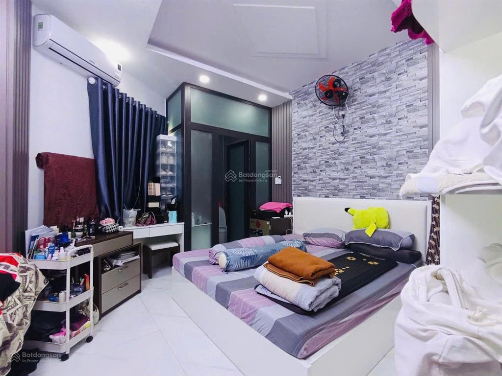 Chủ cần bán nhà 4 tầng  hẻm 6m tân quý  tp