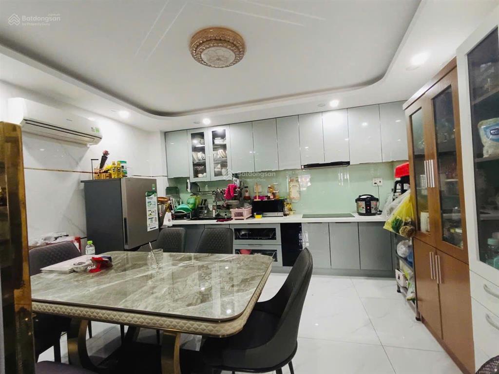 Chủ cần bán nhà 4 tầng  hẻm 6m tân quý  tp