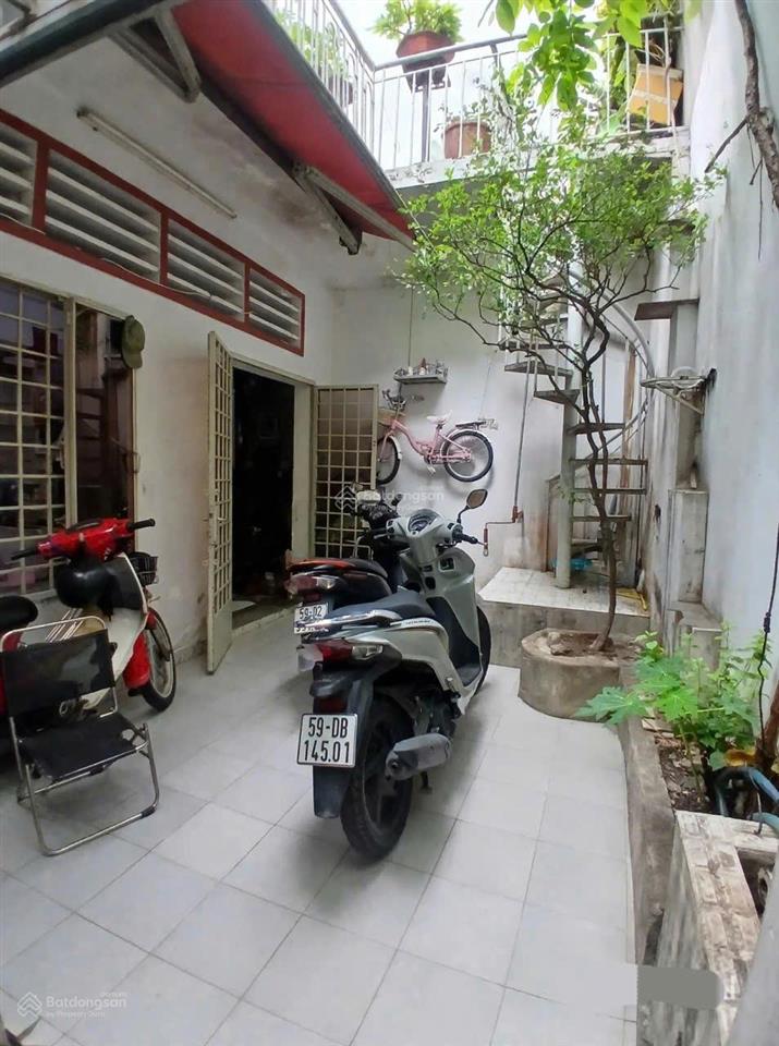 Giảm 1 tỷ  cần bán gấp nhà thoại ngọc hầu  tp