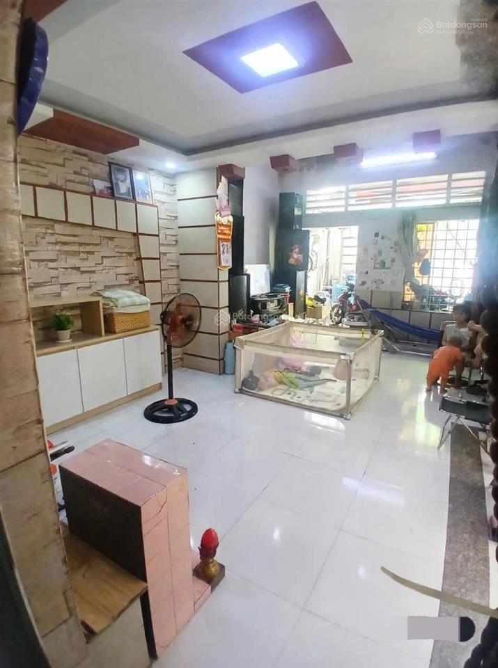 Giảm 1 tỷ  cần bán gấp nhà thoại ngọc hầu  tp