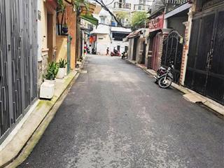 Cần bán nhà 2 tầng  lạc long quân  tb