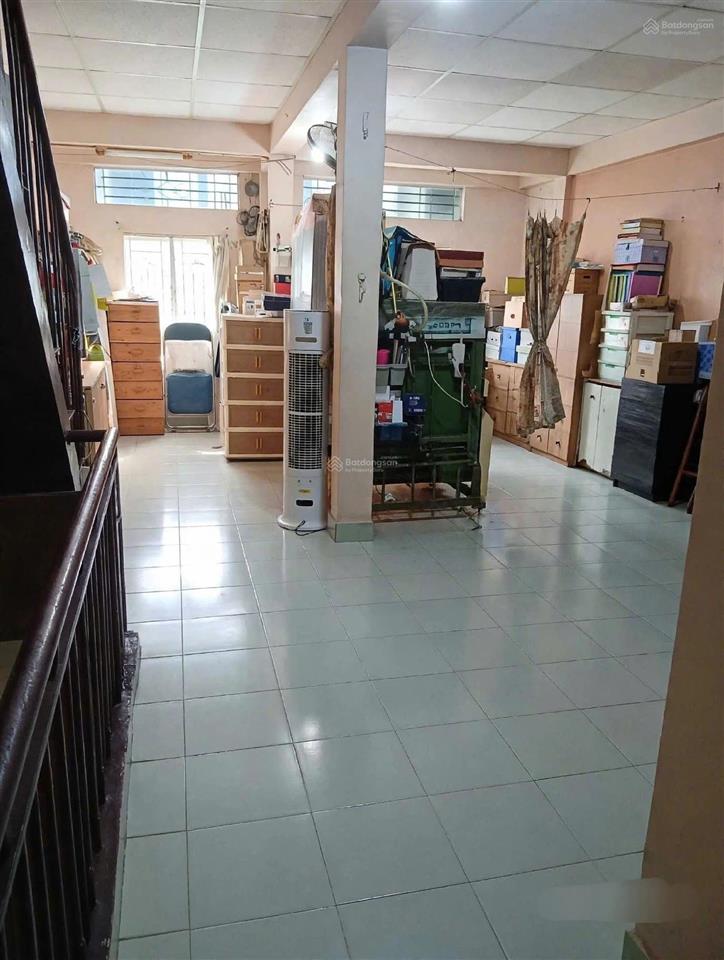 Giảm sâu  cần bán nhà đường hòa bình  quận 11