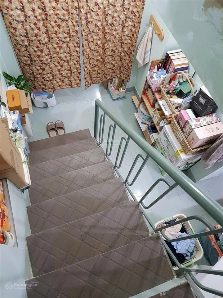 Giảm sâu  cần bán nhà đường hòa bình  quận 11
