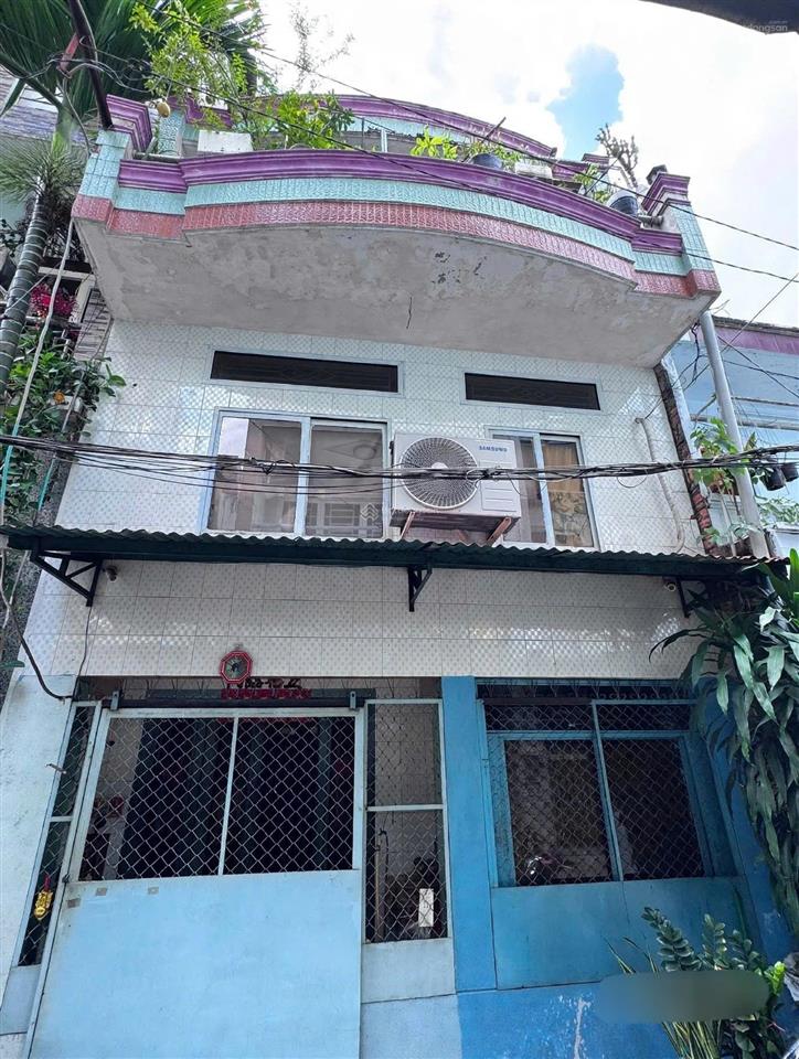 Giảm sâu  cần bán nhà đường hòa bình  quận 11