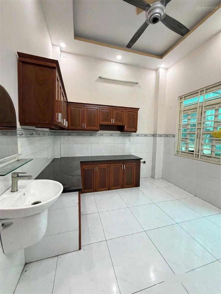 Hạ chào  bán nhà 4 tầng hẻm nhựa 8m gò dầu  tp