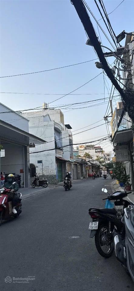 Bán nhà mặt tiền đường trịnh lỗi, q. tân phú  diện tích 4x21m  giá 9,3 tỷ tl