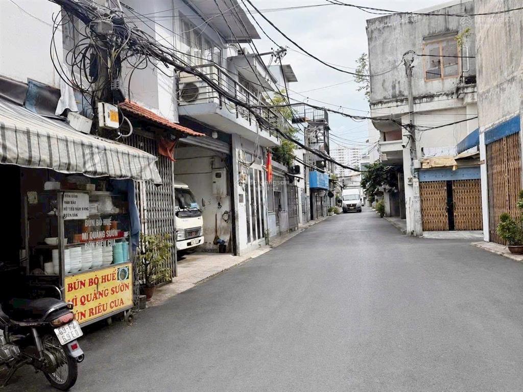 Bán nhà hẻm xe hơi vườn lài  diện tích 4x10,5m  giá 5,6 tỷ
