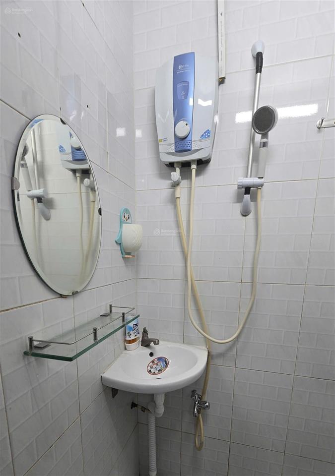 Nhà bán ngay trường thcs  thpt tân phú, kênh tân hóa đi vào chỉ 50m. mặt đường nhựa 5m