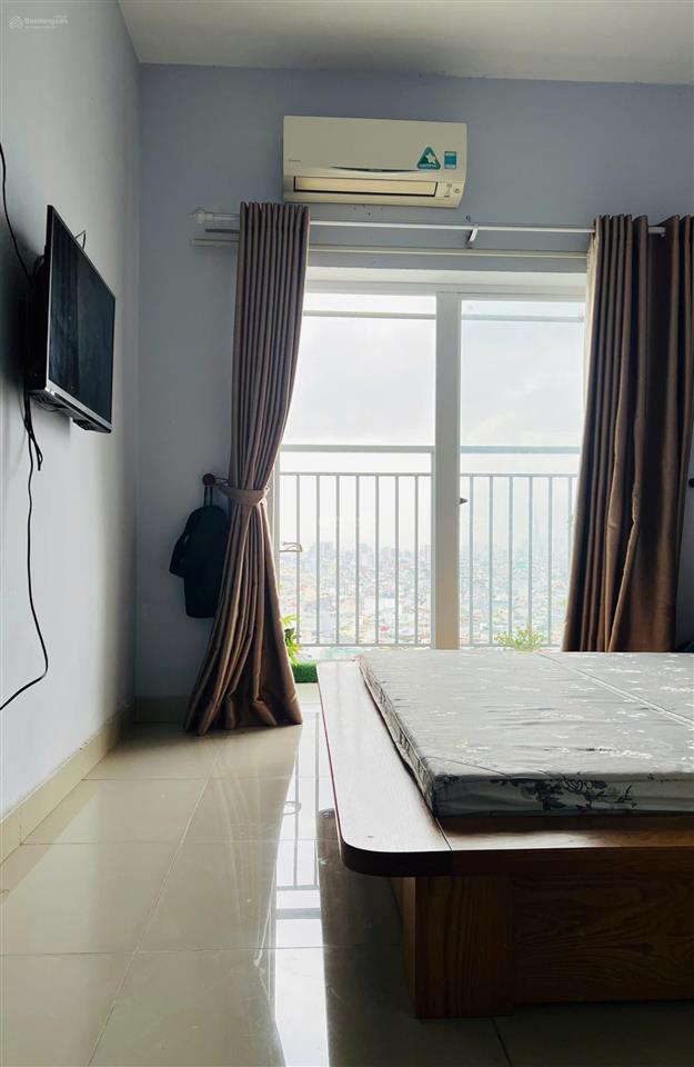 Chính chủ cần bán căn 2pn 2wc dự án oriental plaza âu cơ