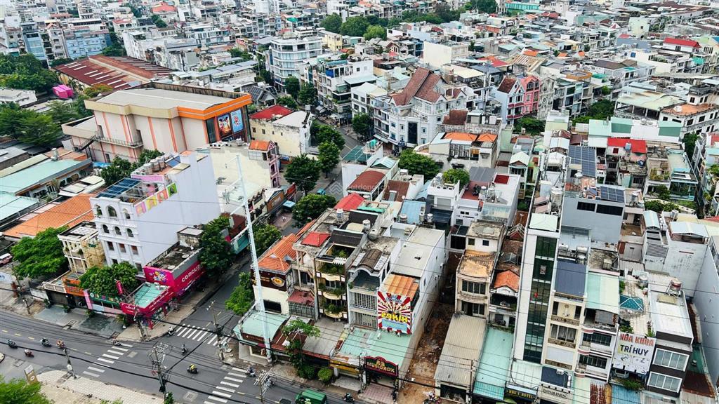 Chính chủ cần bán căn 2pn 2wc dự án oriental plaza âu cơ