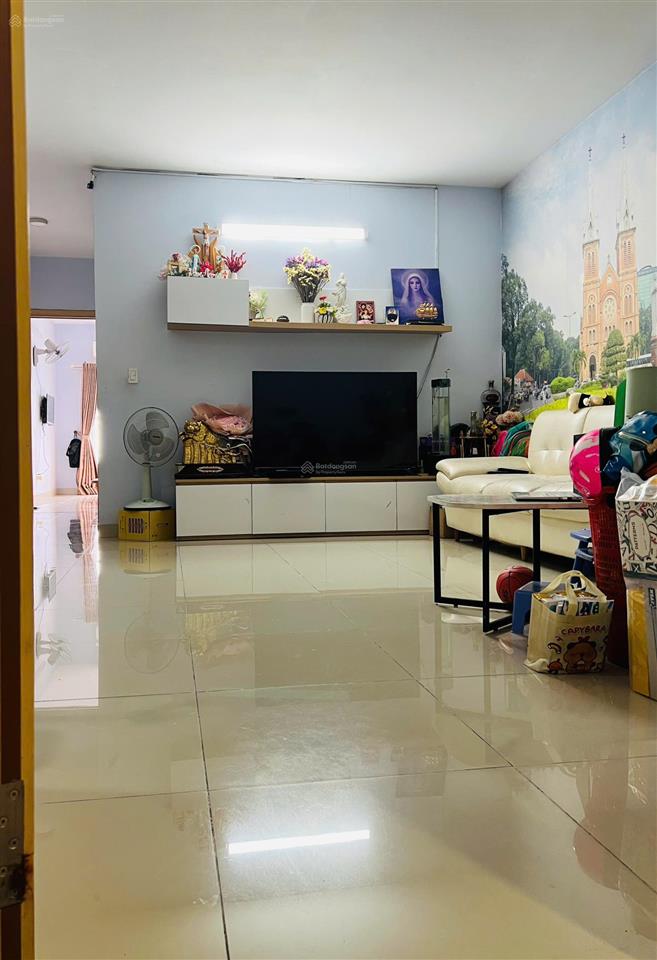 Chính chủ cần bán căn 2pn 2wc dự án oriental plaza âu cơ